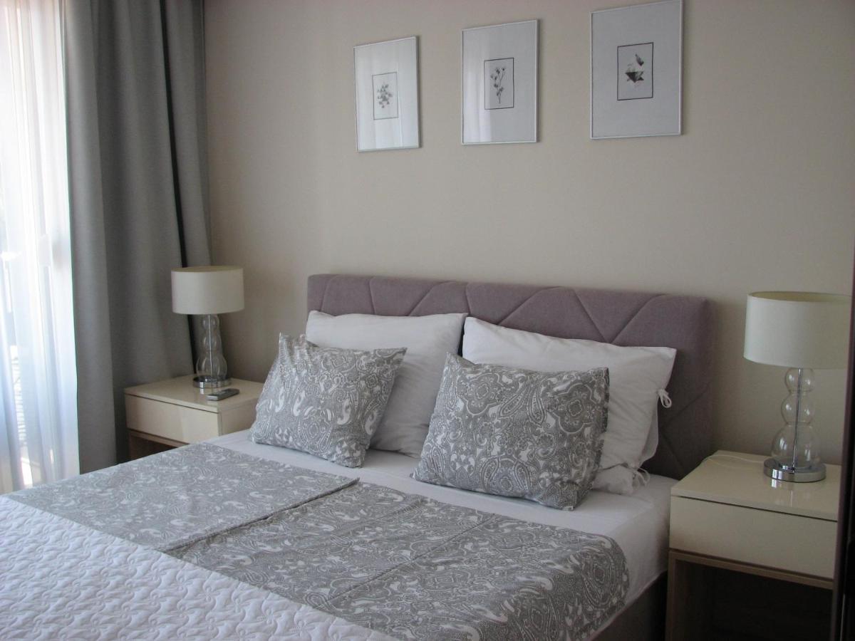Apartments B&S Lux Budva Eksteriør bilde