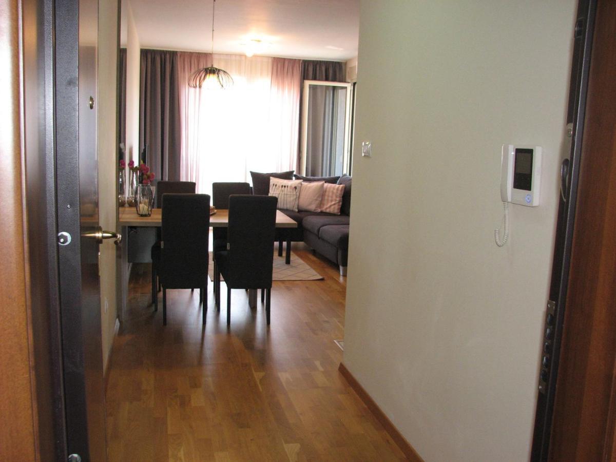 Apartments B&S Lux Budva Eksteriør bilde